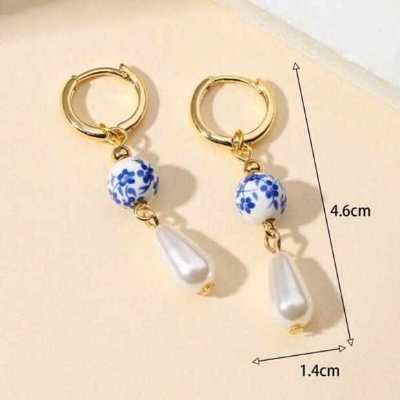✨🆕✨ Elegant Chic Gold Blue & White Pearl Water Drop Dangle Earrings✨ - Picture 6 of 9